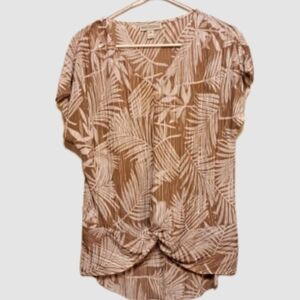 NWOT Tropical Print Top